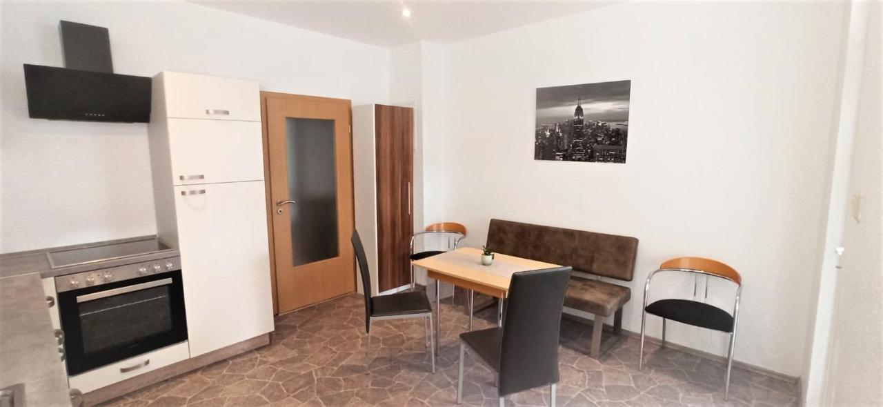 Apartment Fuer Bis Zu 7 Personen Mit Balkon Гальберштадт Екстер'єр фото