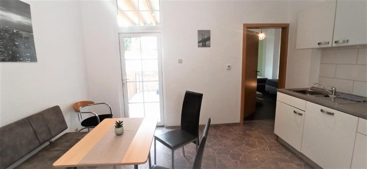 Apartment Fuer Bis Zu 7 Personen Mit Balkon Гальберштадт Екстер'єр фото